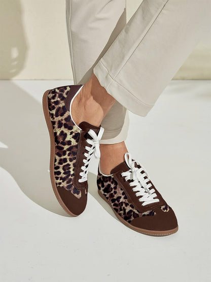 Vintage Style Leather Running Shoes for Women