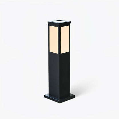 Durable Garden Post Light - Weatherproof Outdoor Lamp