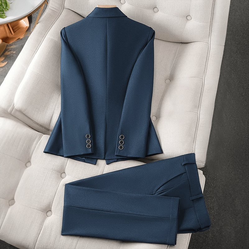 Classic Fit Women's Suit Jacket Pants Set