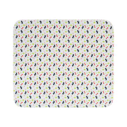 "Eco-friendly Pipi Pad for dogs, super absorbent, reusable, and durable, ensures a clean home with soft, sturdy design."