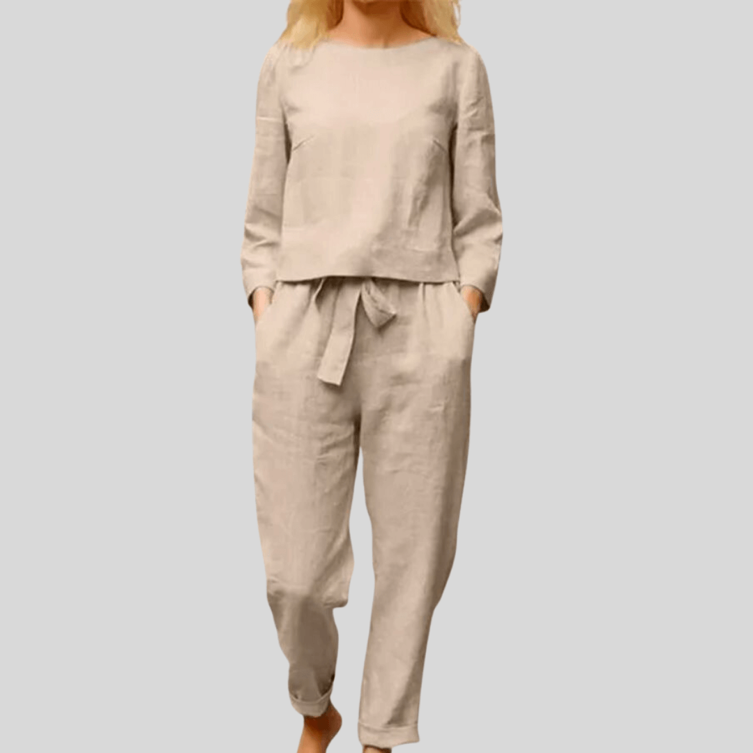 Comfortable Full Sleeve Shirt & Fitted Pants
