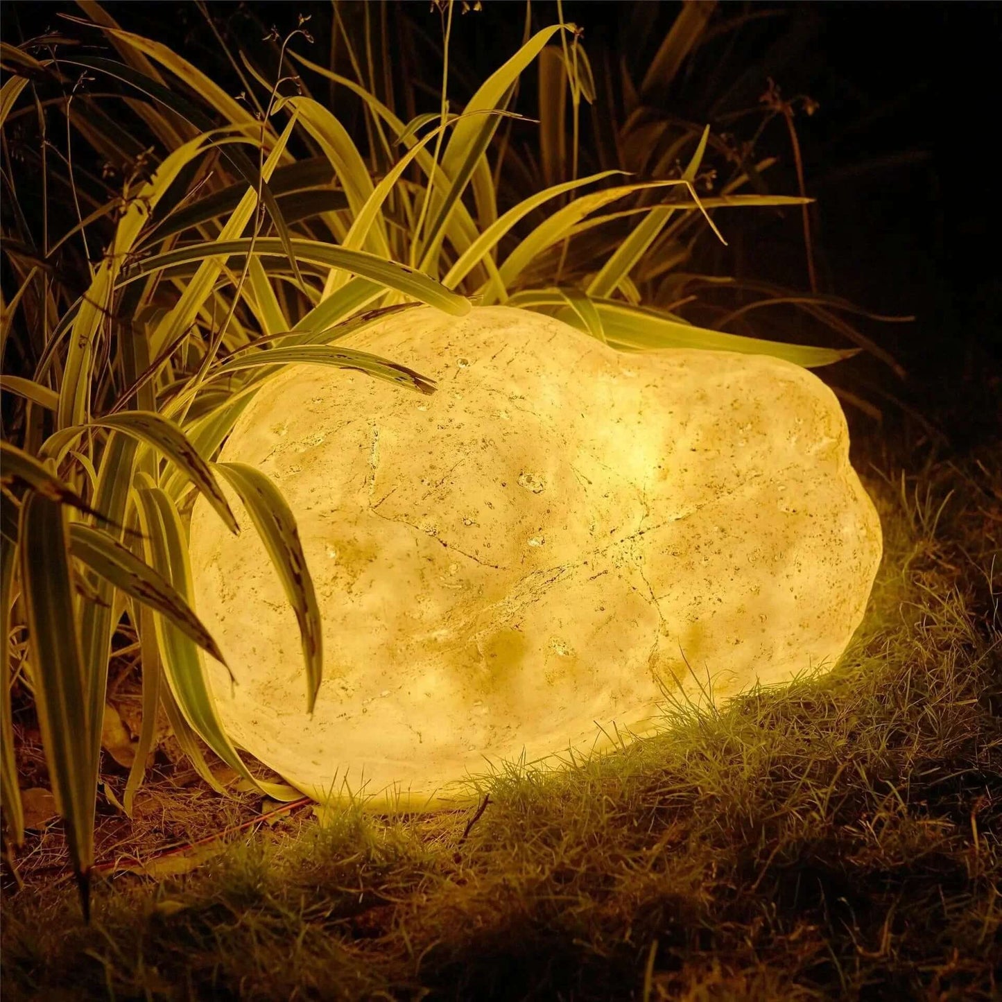Rustic Garden Patio Lamp