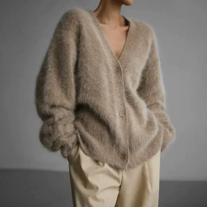 Luxurious Women's Cashmere Sweater - Luxivelle