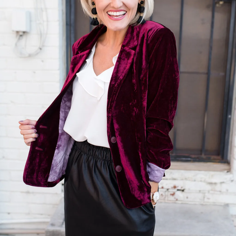 Luxury Soft Velvet Jacket for Women - Chic Style - Luxivelle