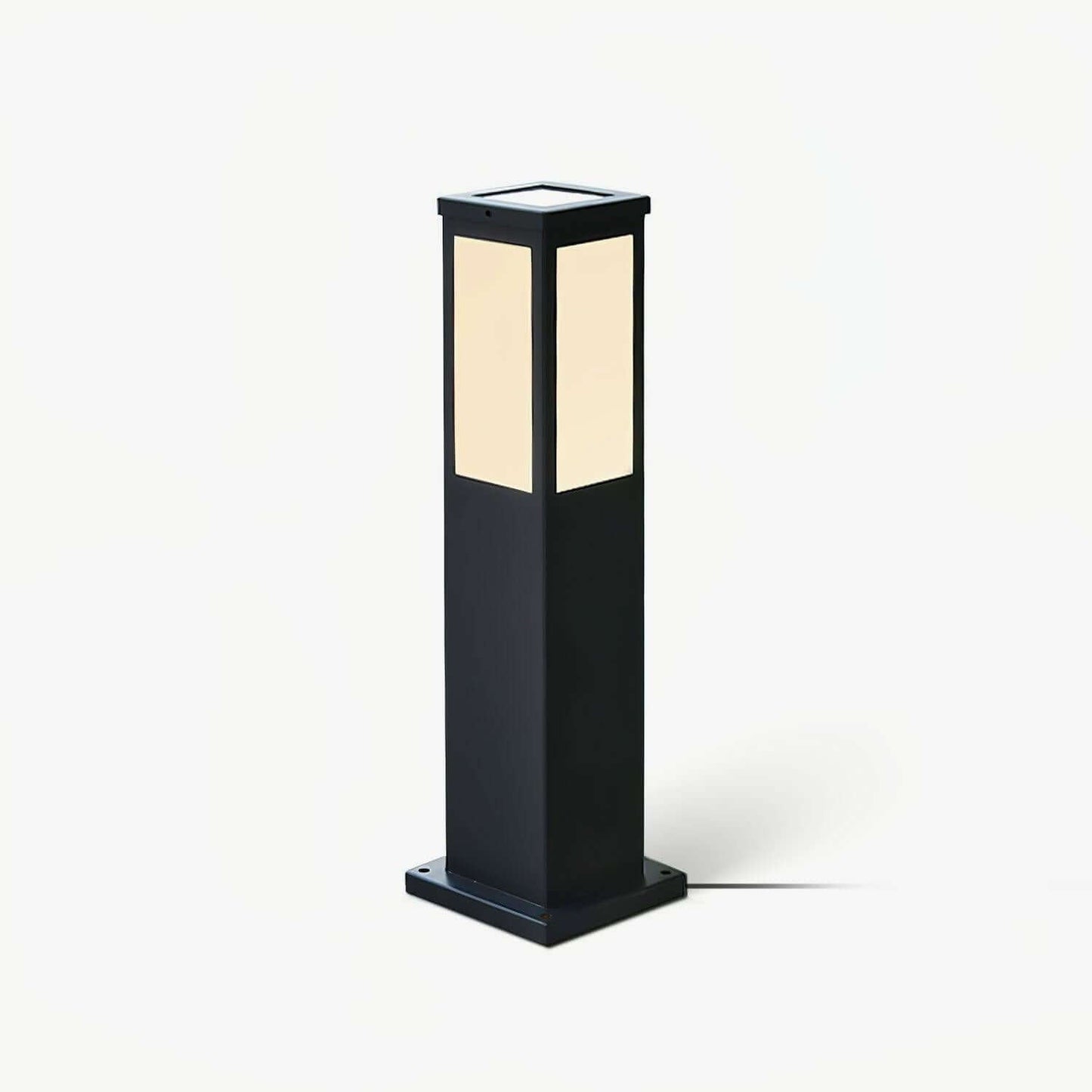 Durable Garden Post Light - Weatherproof Outdoor Lamp