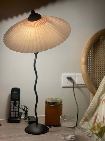 Stylish Curve Desk Lamp