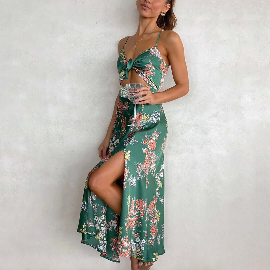Pretty V-Neck Cutout Midi Summer Dress