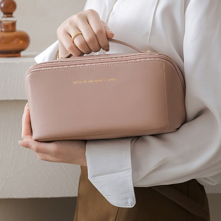 Variant image for Becky | Travel Makeup Bag with Elegant Design and Ample Storage-2