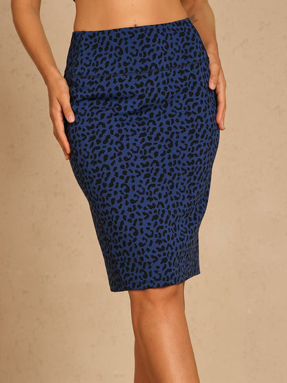 Comfortable 24 Inch Elastic Leopard Mini Skirt
