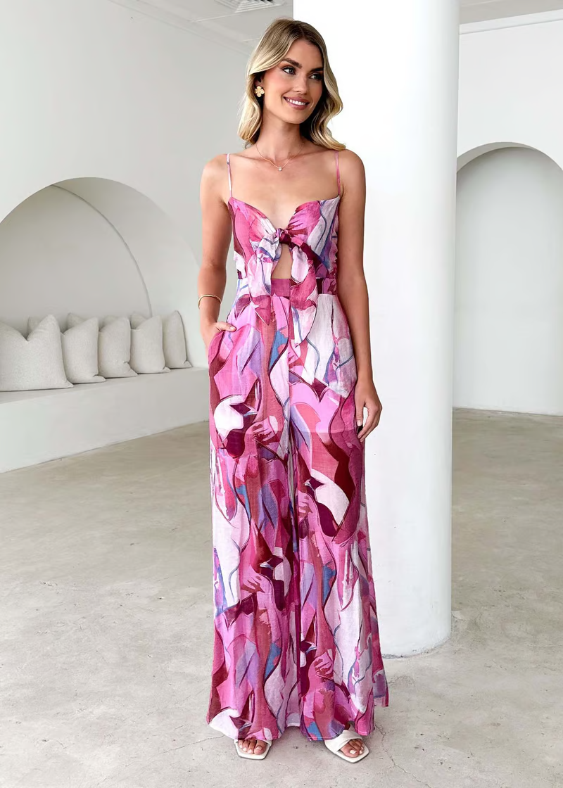 Fashionable Floral Strap Maxi Dress