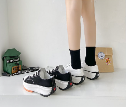 Comfortable Low-Top Casual Canvas Sneakers