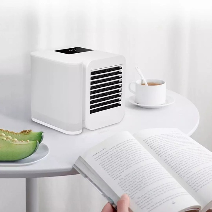 Compact Personal Mini AC with 1000ml Water Reservoir