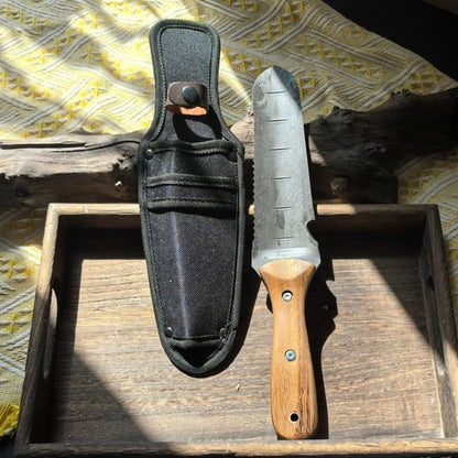Premium Garden Digging Tool - Durable Steel & Wood Handle - Luxivelle