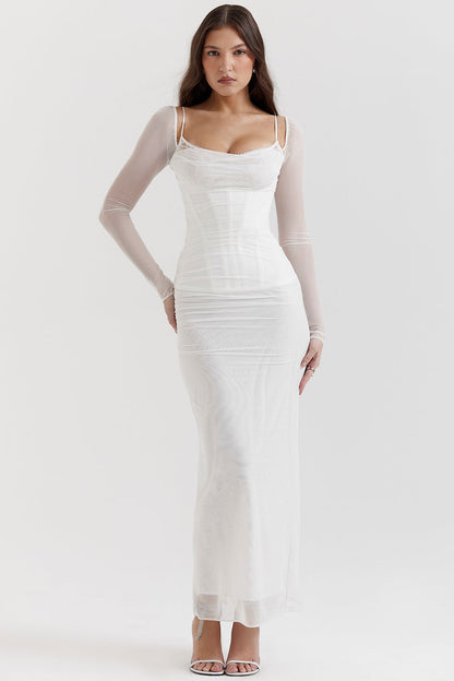 Evangeline | Deep maxi dress with long sleeves