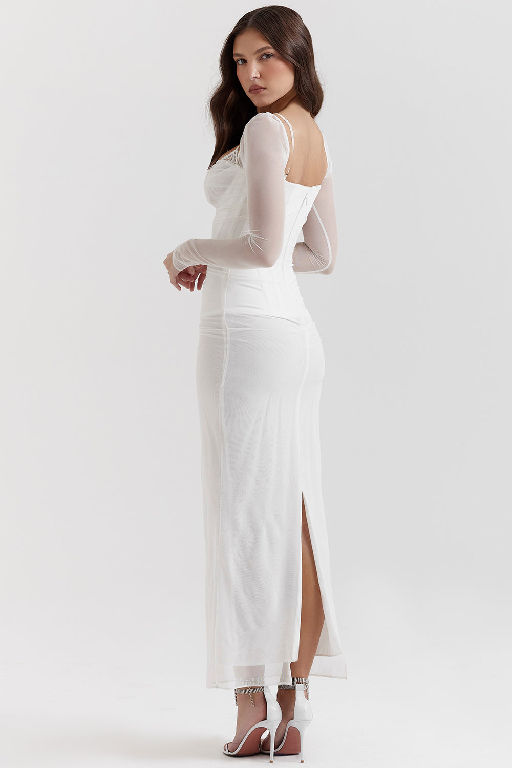 Evangeline | Deep maxi dress with long sleeves