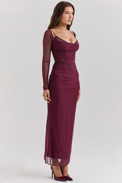 Evangeline | Deep maxi dress with long sleeves