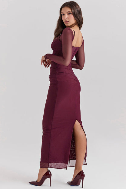 Evangeline | Deep maxi dress with long sleeves