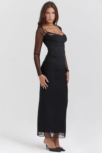 Evangeline | Deep maxi dress with long sleeves