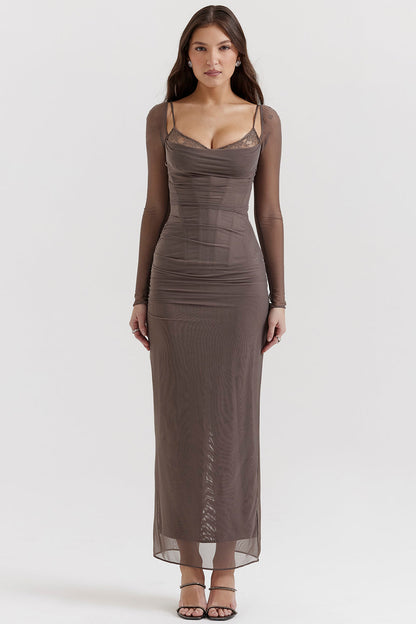 Evangeline | Deep maxi dress with long sleeves