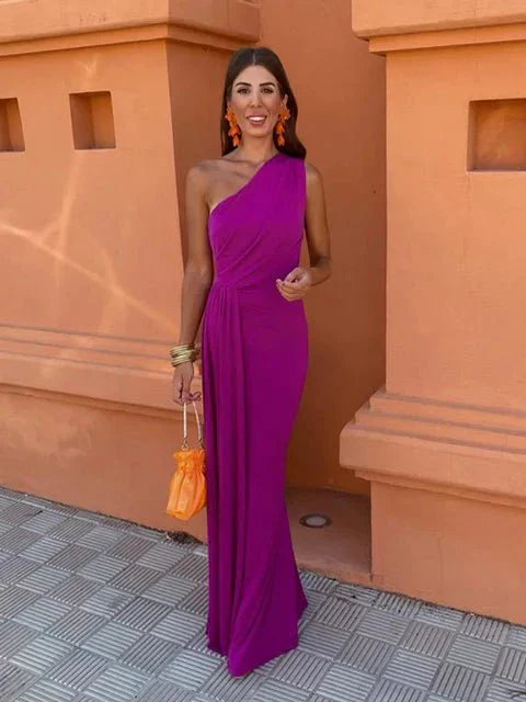 Chic Twist Midi Dress