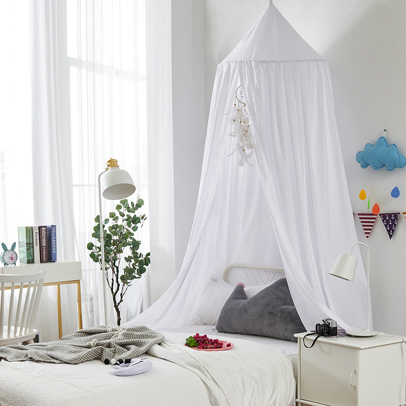 "Light green children's blackout bed canopy; elegant polyester fabric; blocks light; ideal for cribs, creating a cozy vibe."