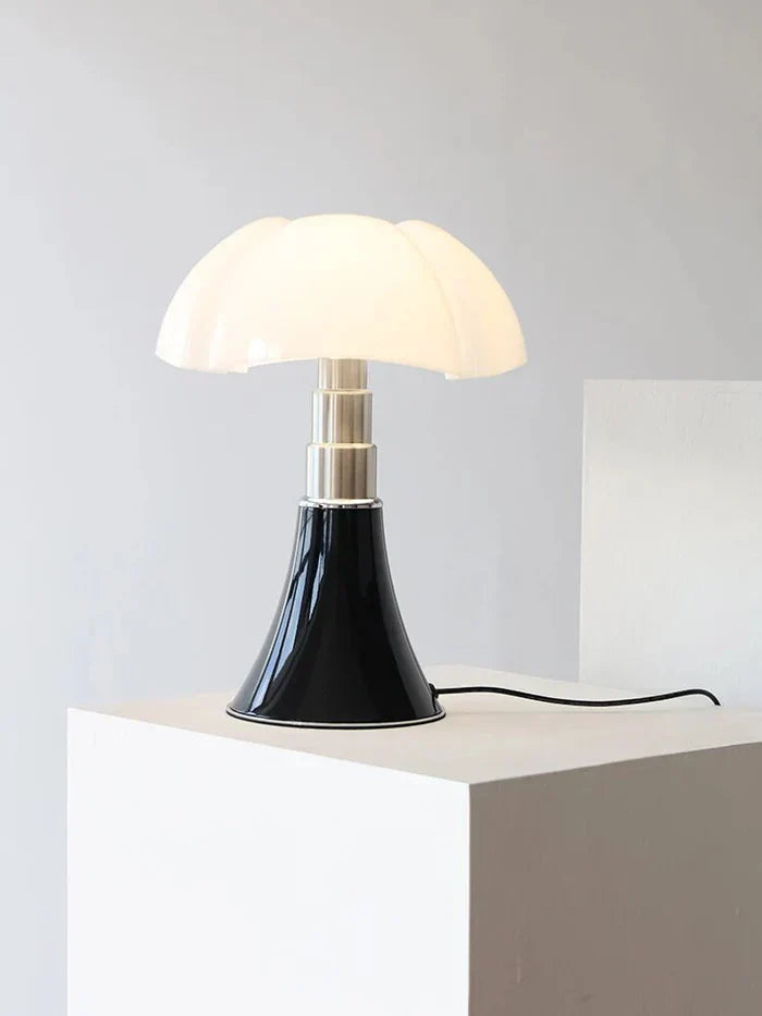 Elegant Flower Table Lamp