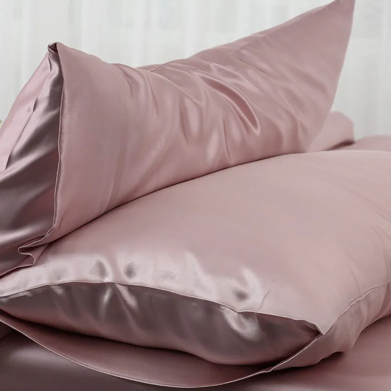 Soft Mulberry Silk Pillow Cover for Sensitive Skin - Luxivelle