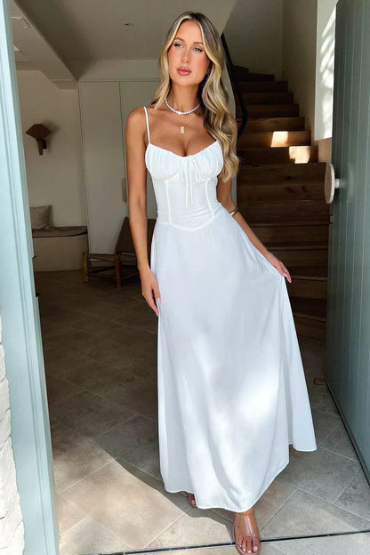 Chic Flowy Maxi Dress with Spaghetti Straps