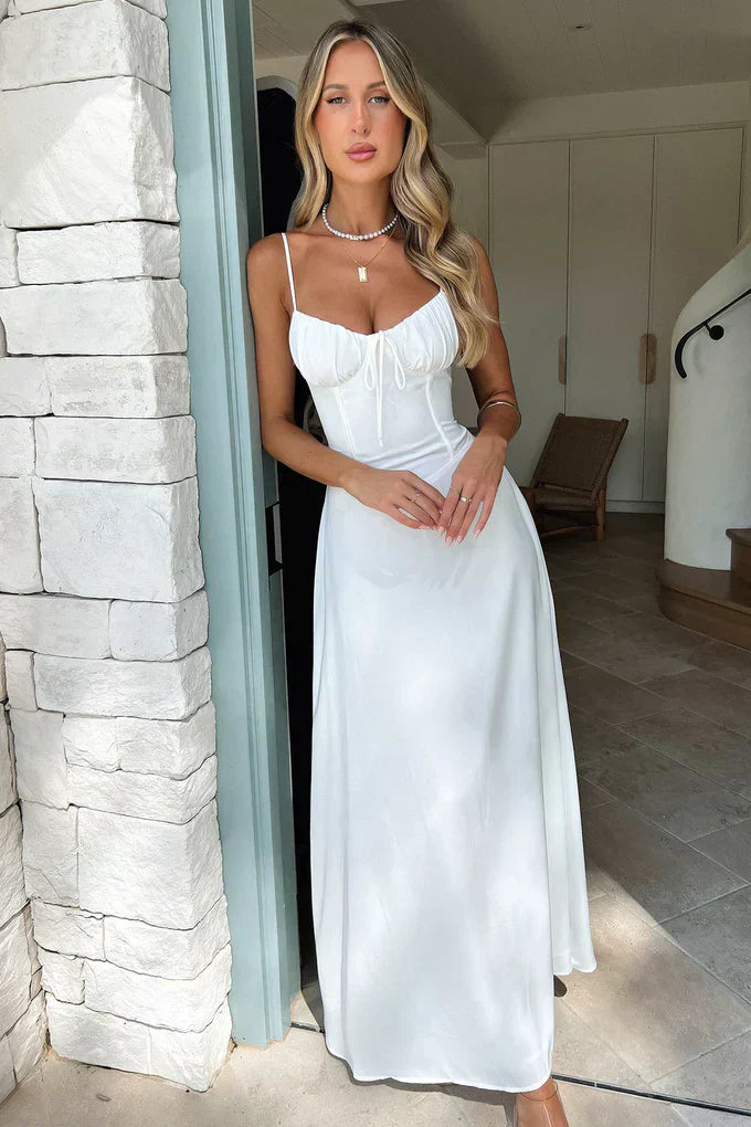 Chic Flowy Maxi Dress with Spaghetti Straps
