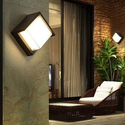 Weatherproof Motion Sensor Outdoor Wall Lamp