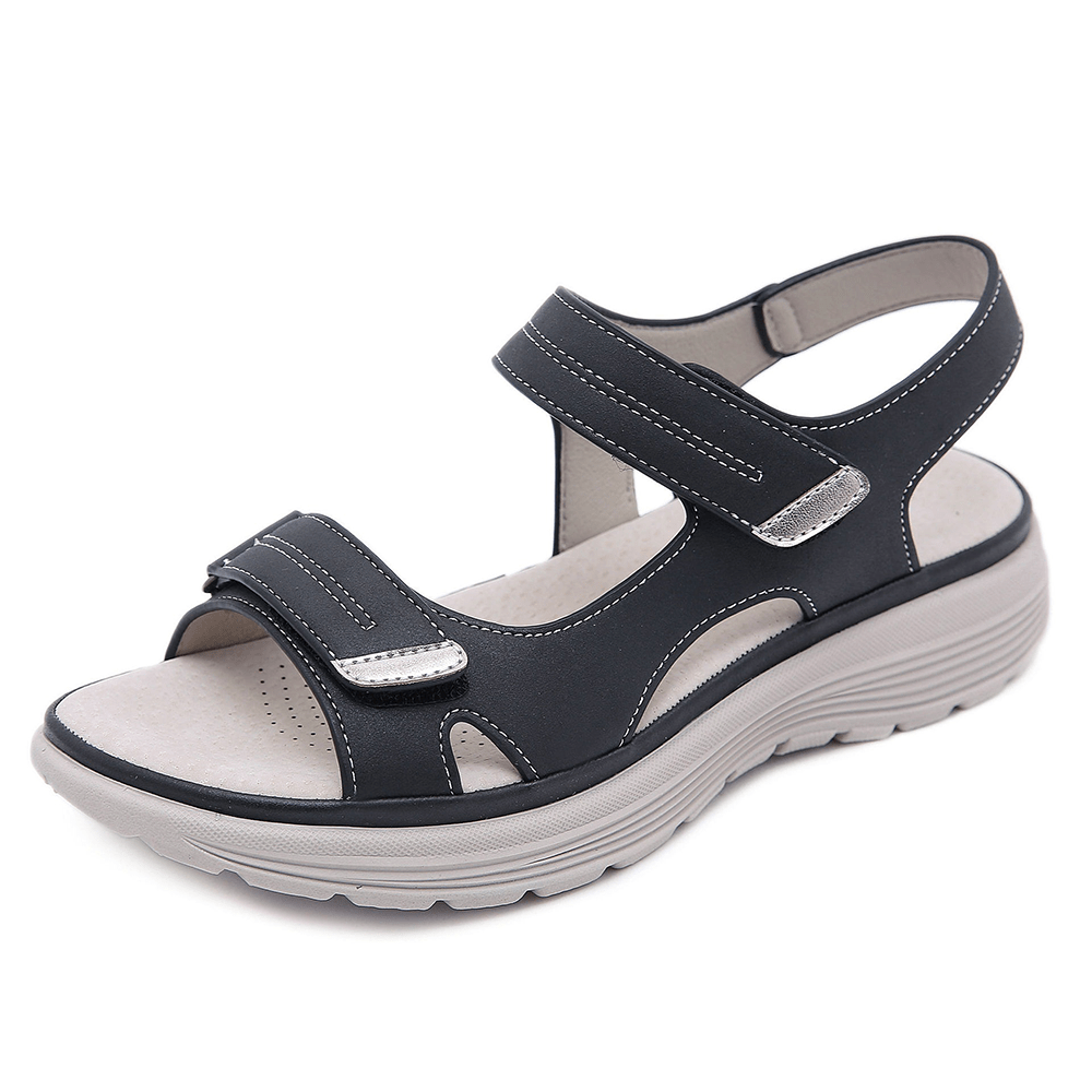 Versatile Daily Flat Sandals