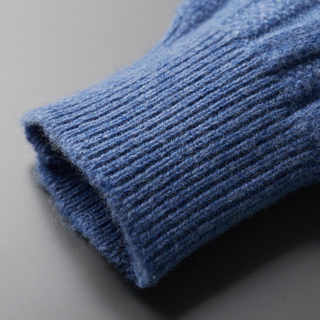 "Men's beige cashmere polo sweater, 100% cashmere, elegantly tailored, ultra-soft texture, versatile for all occasions."