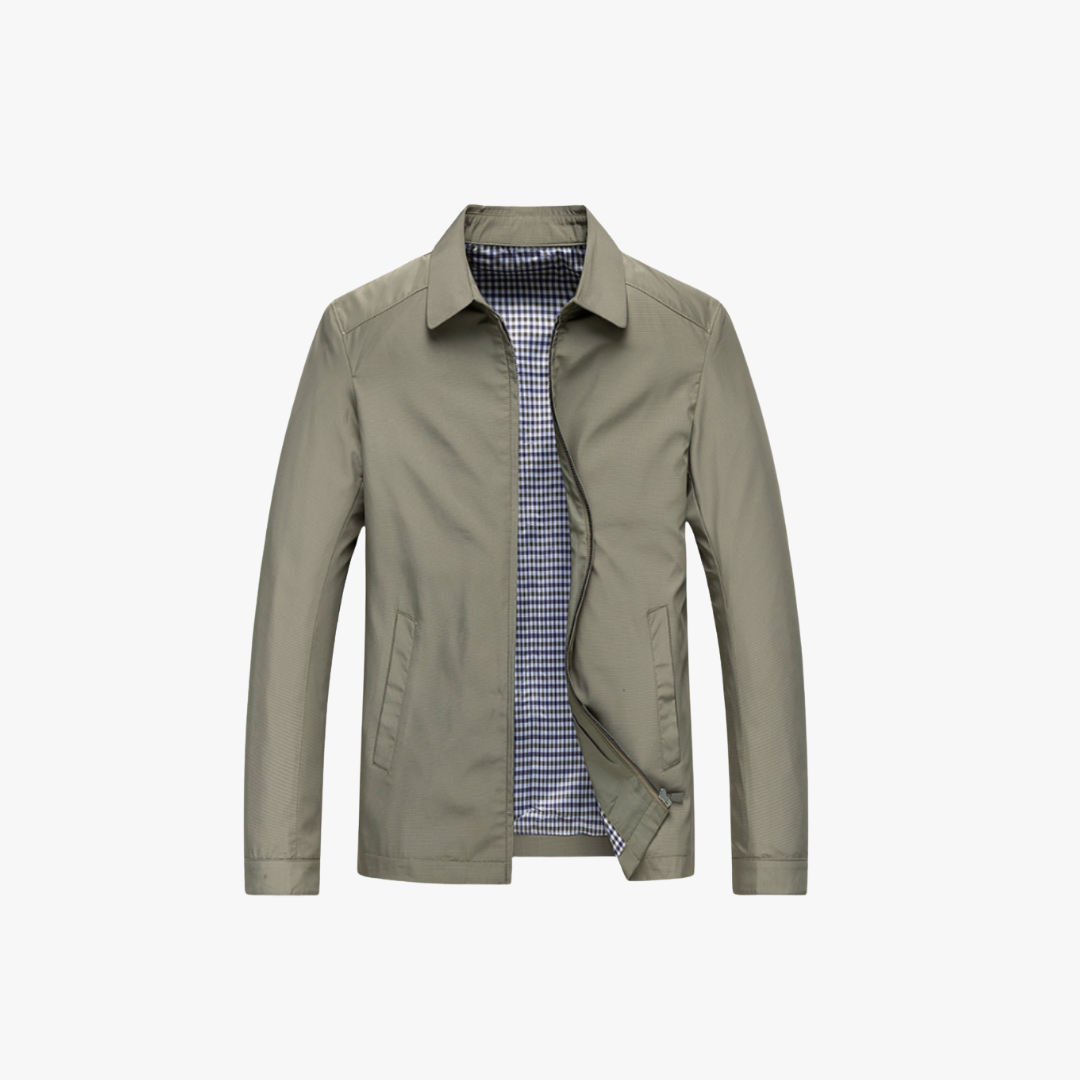 Men's casual lightweight windbreaker jacket, light and breathable, ideal for layering in transitional weather, sleek design.