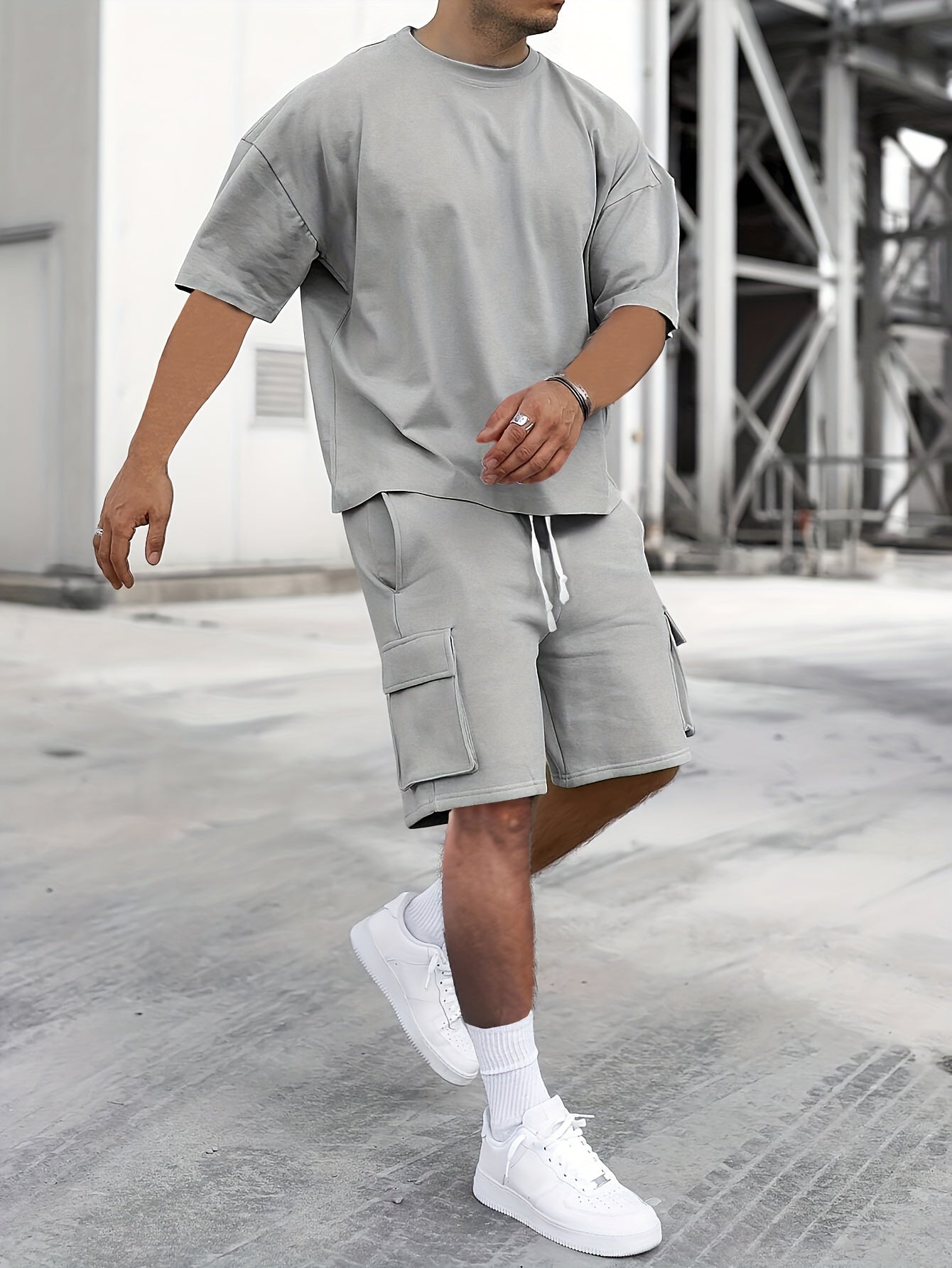 Relaxed Fit T-shirt & Cargo Shorts Combo - Luxivelle