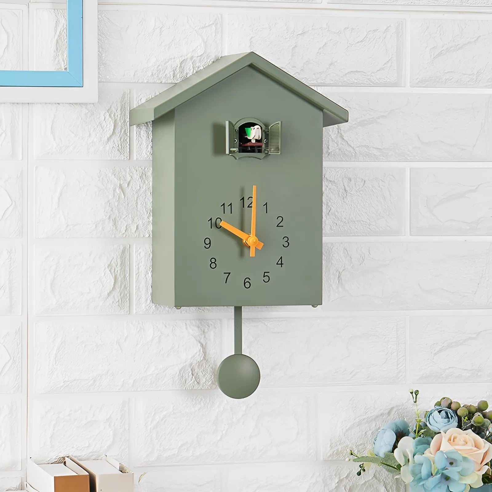 Simple Modern Cuckoo Wall Clock in Black and White - Luxivelle