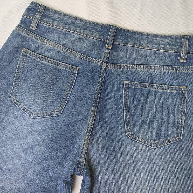 Relaxed Fit Women's Boyfriend Jeans