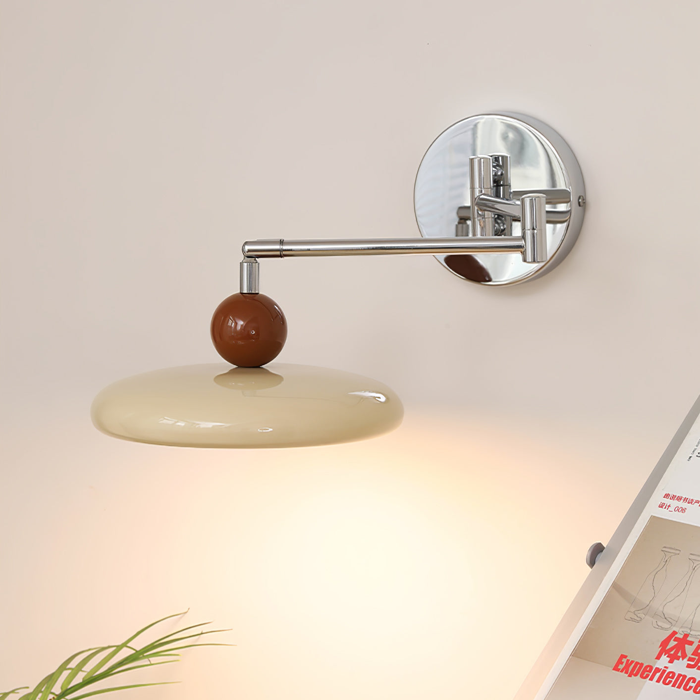 Flexible Extendable Wall Mount Lamp - Luxivelle