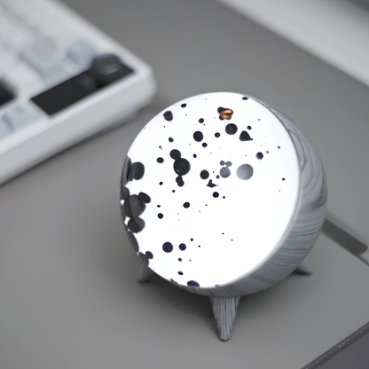 Colorful Sound Sensitive Ferrofluid Desk Lamp - Luxivelle
