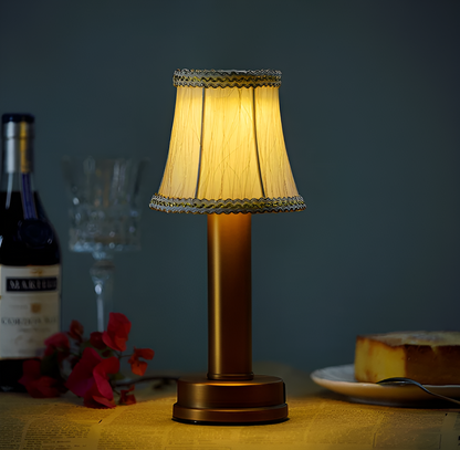 Classic Style Dimmable Metal Desk Lamp