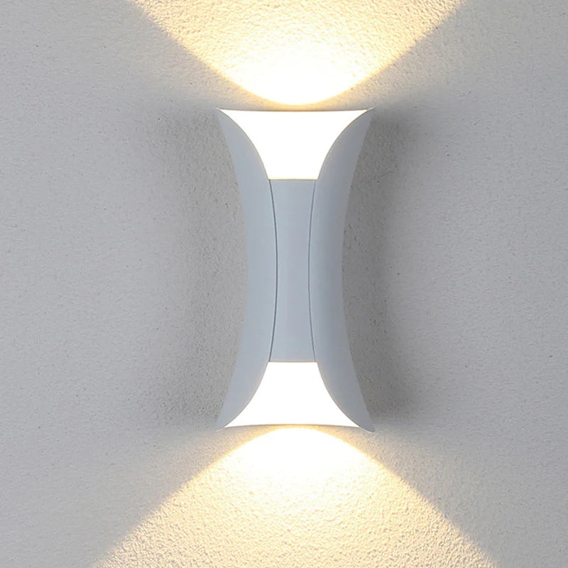 Outdoor LED wall light, modern design, durable aluminum, weatherproof IP65, bright warm light, perfect for gardens and patios