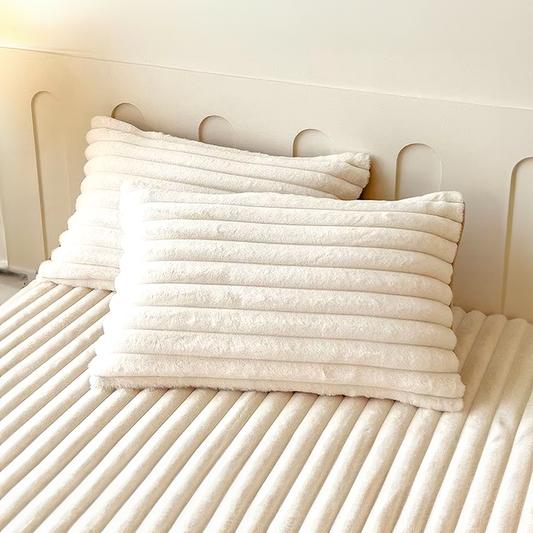 2x Pillow Covers For Soft Comfortable Bedding Set - Luxivelle