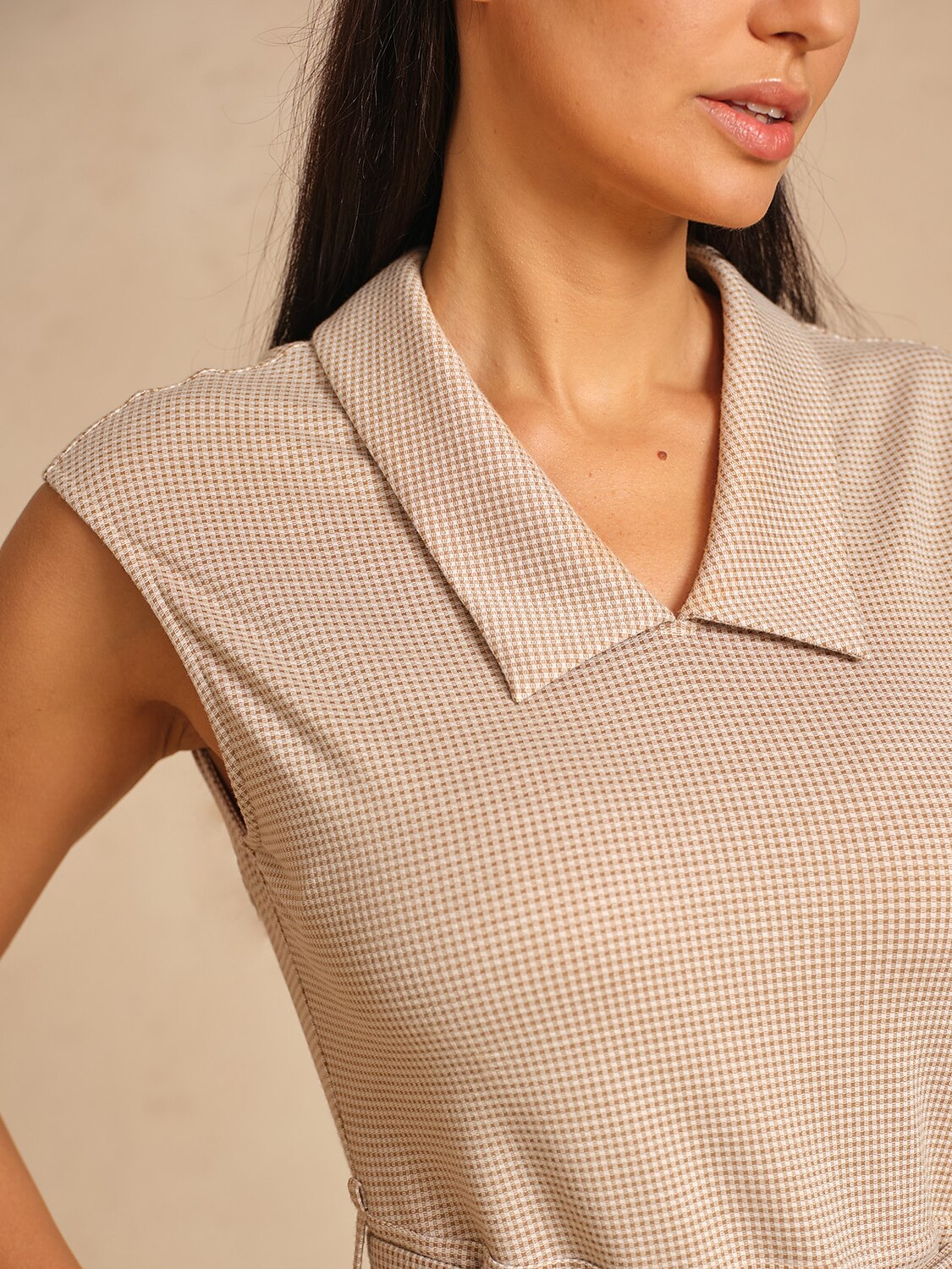 Stylish Golf Belted Sleeveless Dress