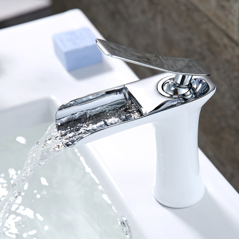 Luxury Bathroom Faucet - Sleek Contemporary Design