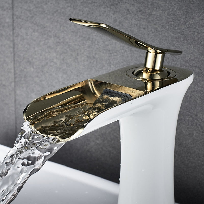 Luxury Bathroom Faucet - Sleek Contemporary Design