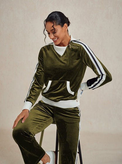 Soft Plush Long Sleeve Off Center Sweatshirt - Luxivelle