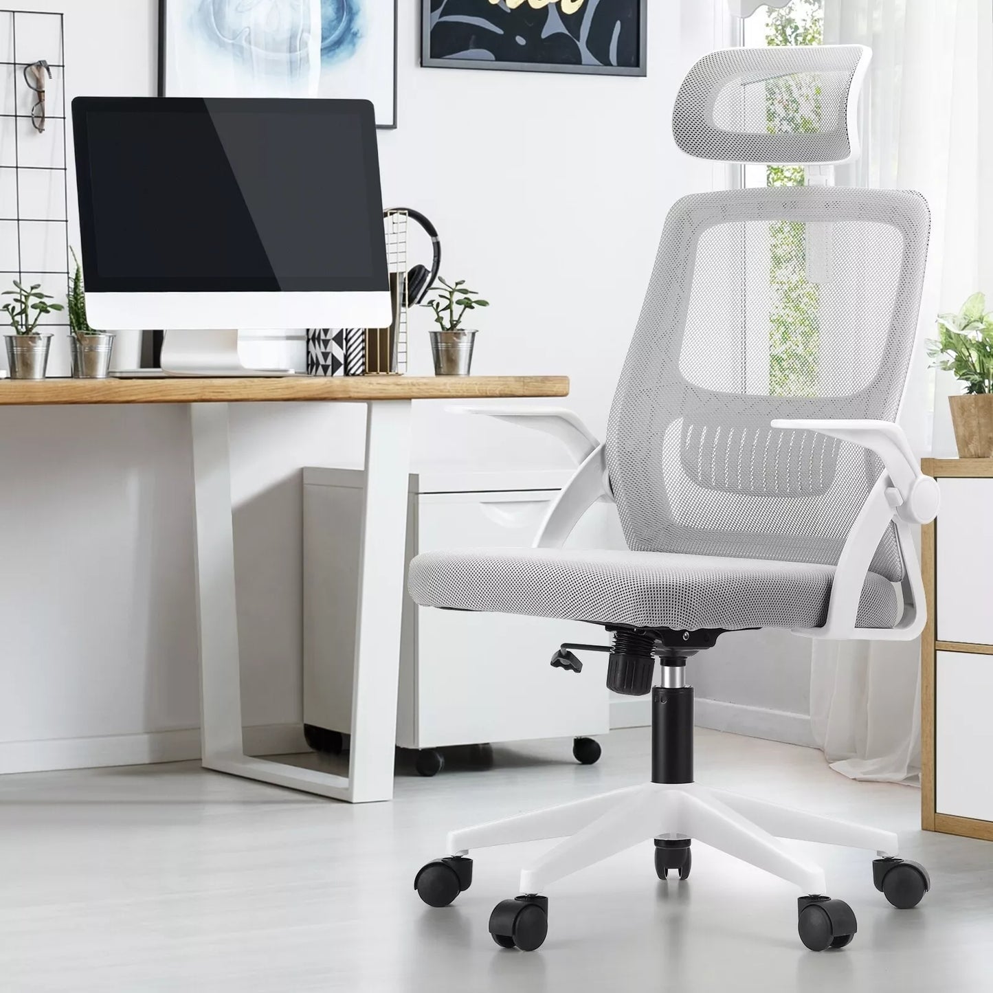 Ergonomic Mesh Desk Chair with Adjustable Tilt