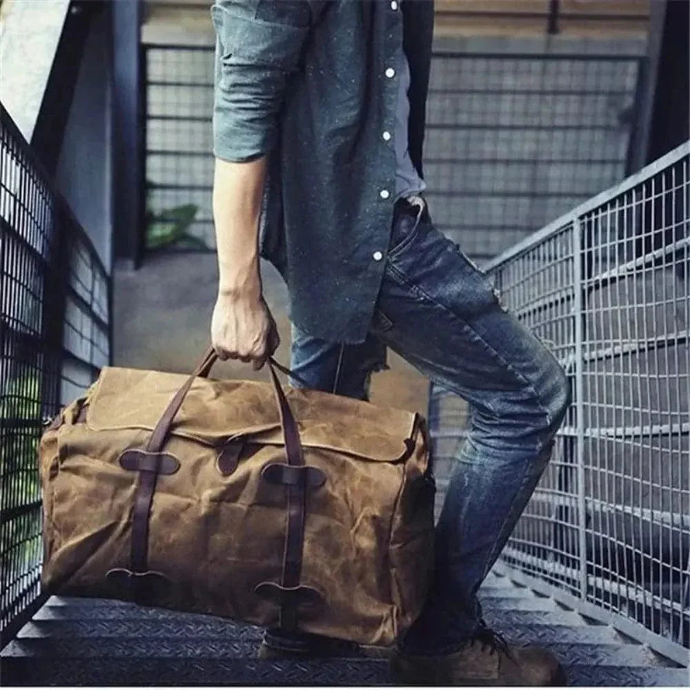 Classic Large Gym Bag with Detachable Shoulder Strap