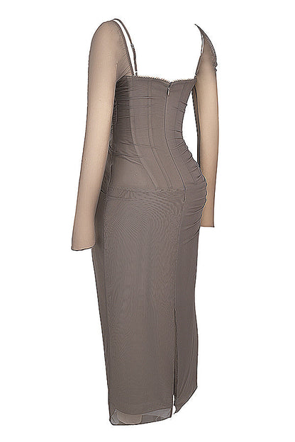 Evangeline | Deep maxi dress with long sleeves