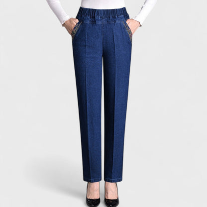 Comfortable Women's Elastic Waist Jeans with Pockets