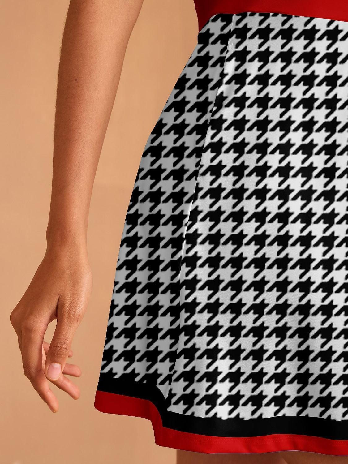 Casual Fit Knee Length Short Sleeve Dress